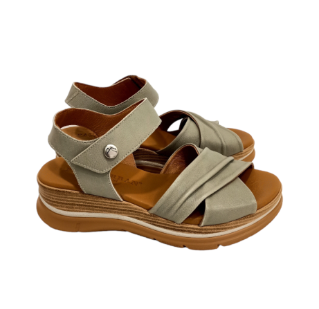 PAULA URBAN - 24-409