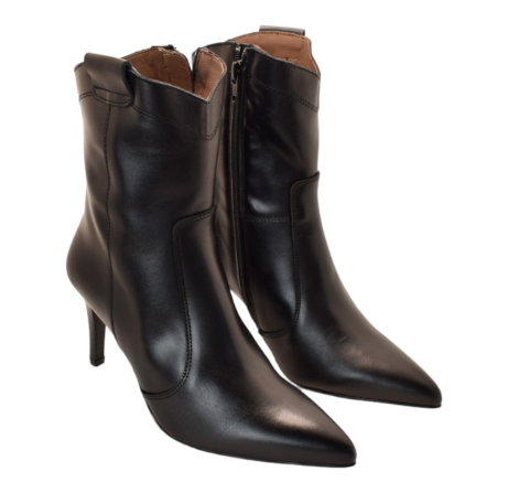 PATRICIA MILLER - 6106