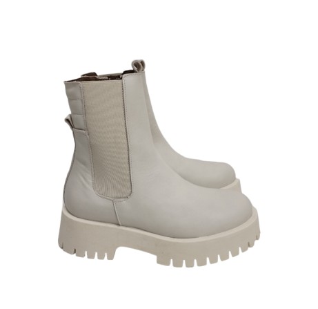 PATRICIA MILLER - 5443