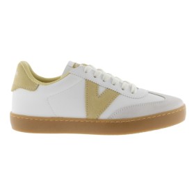 VICTORIA - 1126206 2