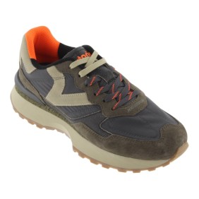 VICTORIA - 8807108 2